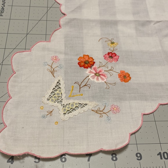 Embroidered 15” x 15”  Bread Warmer for Basket - Picture 3 of 4